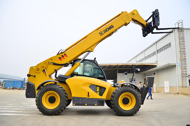 XCMG Certified Used 4.5t Small Telescopic Boom Telehandler Forklift Xc6-1056vn - Chariot télescopique: photos 1 XCMG Certified Used 4.5t Small Telescopic Boom Telehandler Forklift Xc6-1056vn - Chariot télescopique: photos 1