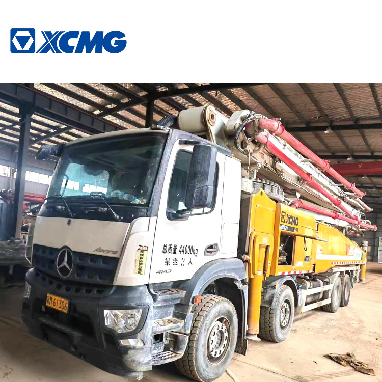 XCMG HB62V Used Swching Concrete Pump Boom Truck in Good Condition - Camion pompe: photos 1 XCMG HB62V Used Swching Concrete Pump Boom Truck in Good Condition - Camion pompe: photos 1