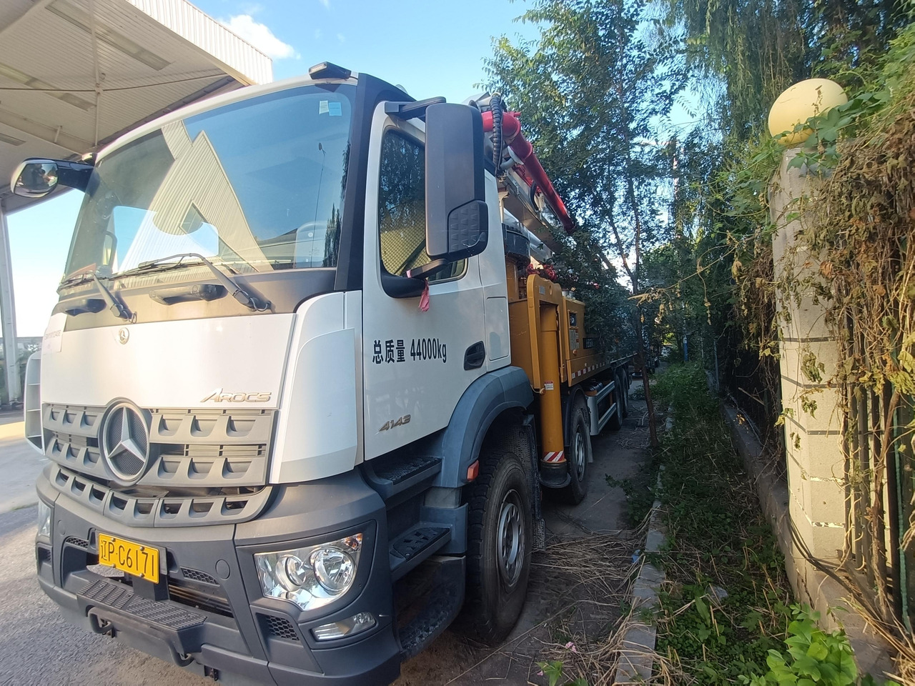XCMG Official 58m HB58V Used Concrete Pumps Diesel Truck-mounted Concrete Pump Price - Camion pompe: photos 3 XCMG Official 58m HB58V Used Concrete Pumps Diesel Truck-mounted Concrete Pump Price - Camion pompe: photos 3