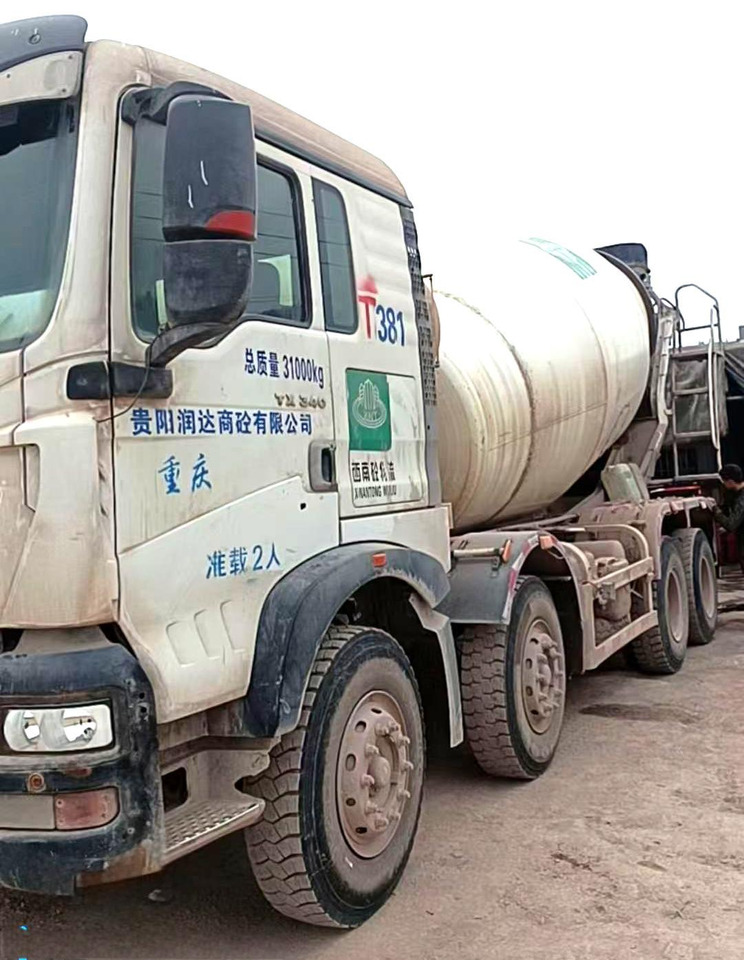 XCMG Official Second Hand Diesel Cement Mixer G4804B 12m³ Truck-mounted Concrete Mixer Truck Price - Camion malaxeur: photos 2 XCMG Official Second Hand Diesel Cement Mixer G4804B 12m³ Truck-mounted Concrete Mixer Truck Price - Camion malaxeur: photos 2