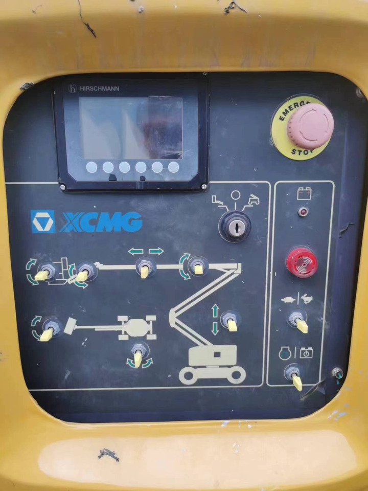 XCMG Official Second Hand Hydraulic Boom Lift XGA20 20m Aerial Work Platform Price List - Nacelle articulée: photos 5 XCMG Official Second Hand Hydraulic Boom Lift XGA20 20m Aerial Work Platform Price List - Nacelle articulée: photos 5