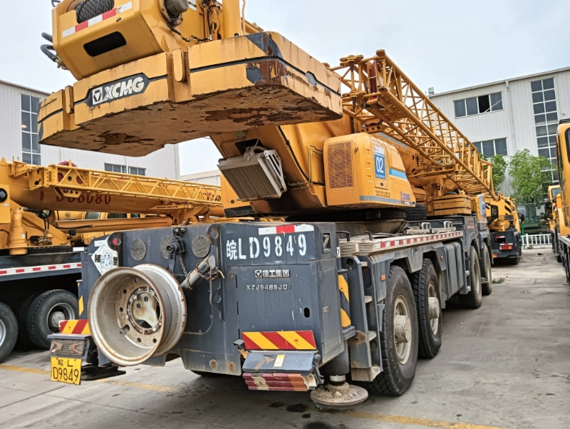 XCMG Official Second Hand Hydraulic Truck Crane XCT80L6 6-Section Arm Mobile Truck Crane For Sale - Grue mobile: photos 2 XCMG Official Second Hand Hydraulic Truck Crane XCT80L6 6-Section Arm Mobile Truck Crane For Sale - Grue mobile: photos 2
