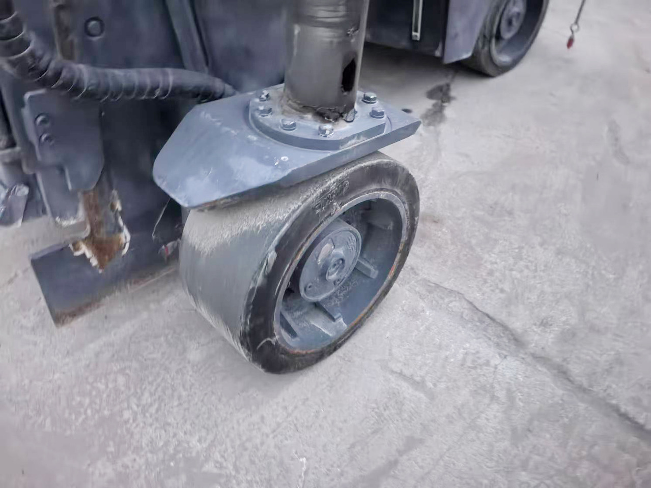 XCMG Official Second Hand Road Building Machine XM505 Small Asphalt Milling Machine For Sale - Fraiseuse à froid: photos 4 XCMG Official Second Hand Road Building Machine XM505 Small Asphalt Milling Machine For Sale - Fraiseuse à froid: photos 4