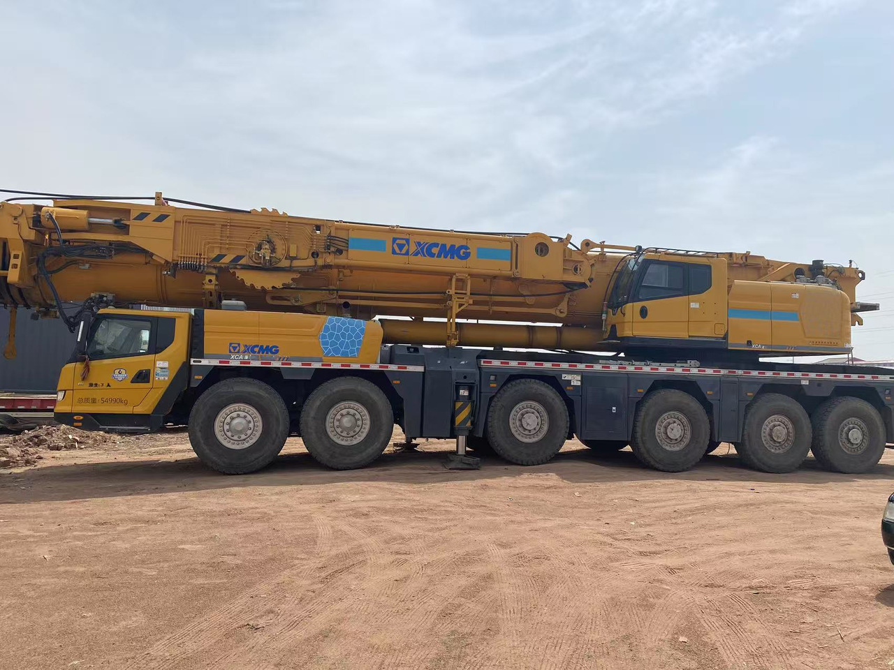 XCMG Official Used All Terrain Crane XCA300-1 300 Ton Mobile Crane Price - Grue tout-terrain: photos 2 XCMG Official Used All Terrain Crane XCA300-1 300 Ton Mobile Crane Price - Grue tout-terrain: photos 2