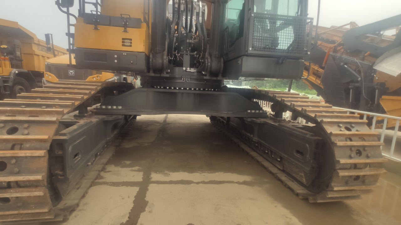 XCMG Official Used Heavy Duty Crawler Excavators XE1050 100Ton Mine Excavator For Sale - Pelle sur chenille: photos 5 XCMG Official Used Heavy Duty Crawler Excavators XE1050 100Ton Mine Excavator For Sale - Pelle sur chenille: photos 5