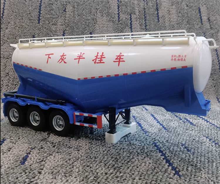 XCMG Official XLXYZ9401GXH Cement Fuel Tanker Semi Trailer - Semi-remorque citerne: photos 3 XCMG Official XLXYZ9401GXH Cement Fuel Tanker Semi Trailer - Semi-remorque citerne: photos 3