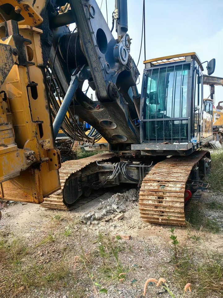 XCMG Official XR160E 56m Depth Hydraulic Borehole Drilling Rig Machine Rotary Piling - Foreuse: photos 4 XCMG Official XR160E 56m Depth Hydraulic Borehole Drilling Rig Machine Rotary Piling - Foreuse: photos 4