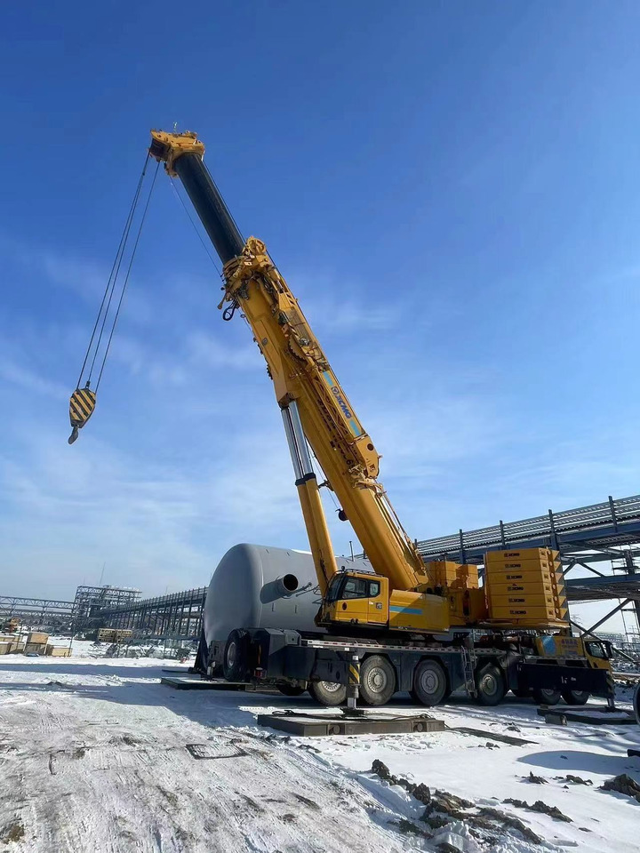 XCMG XCA460 Used Mobile Crane Machine 460 Ton Hydraulic Truck Crane For Sale - Grue tout-terrain: photos 5 XCMG XCA460 Used Mobile Crane Machine 460 Ton Hydraulic Truck Crane For Sale - Grue tout-terrain: photos 5
