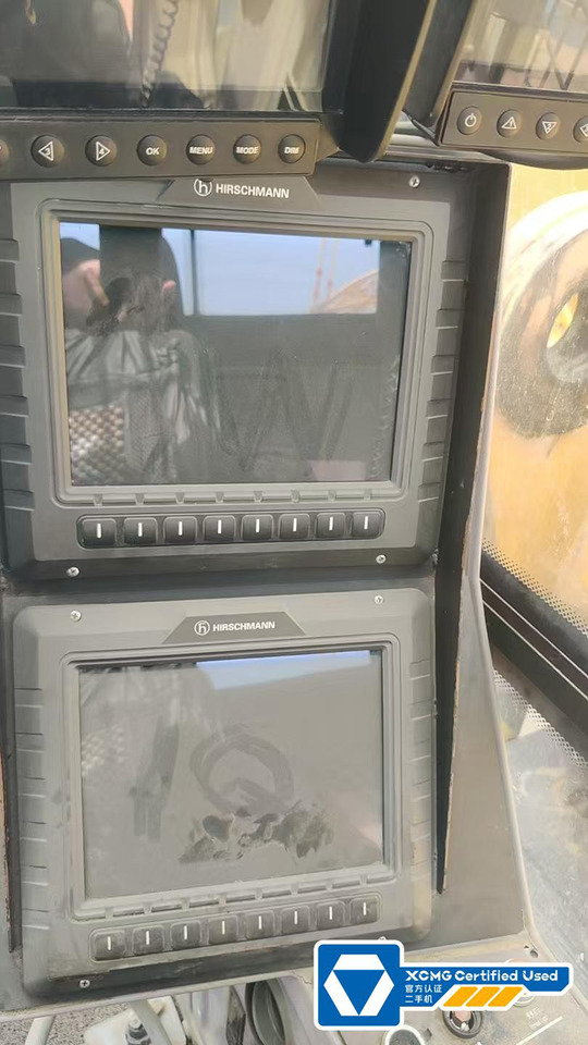 XCMG XGC650 650ton used hydraulic crawler crane for sale - Grue sur chenilles: photos 5 XCMG XGC650 650ton used hydraulic crawler crane for sale - Grue sur chenilles: photos 5