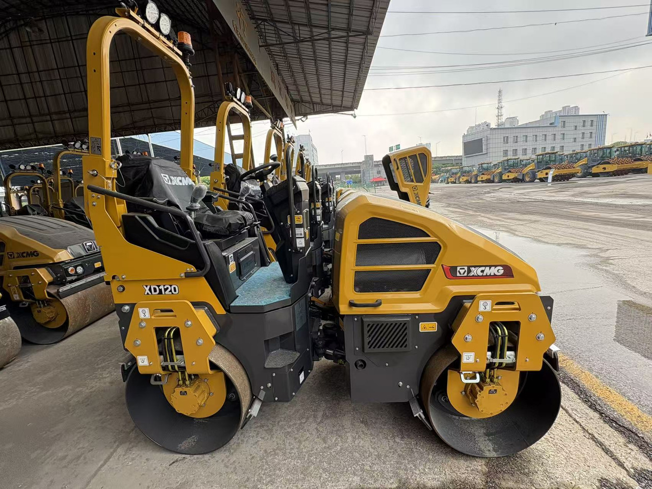 XCMG small XD120 Double Drum Vibratory Road Roller - Mini compacteur: photos 4 XCMG small XD120 Double Drum Vibratory Road Roller - Mini compacteur: photos 4