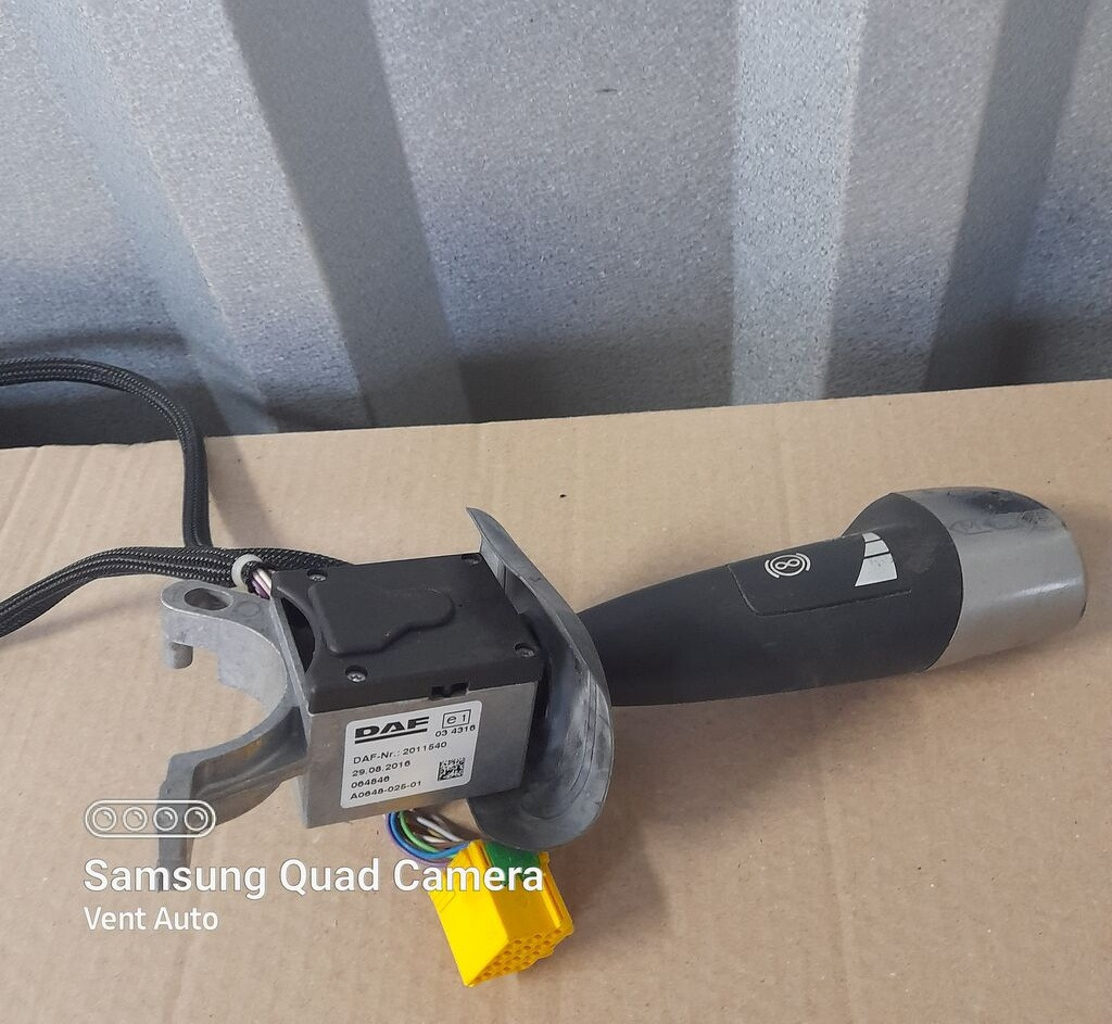 DAF 2011540 DAF XF 106 LIFT truck - Levier de vitesse pour Camion: photos 3 DAF 2011540 DAF XF 106 LIFT truck - Levier de vitesse pour Camion: photos 3