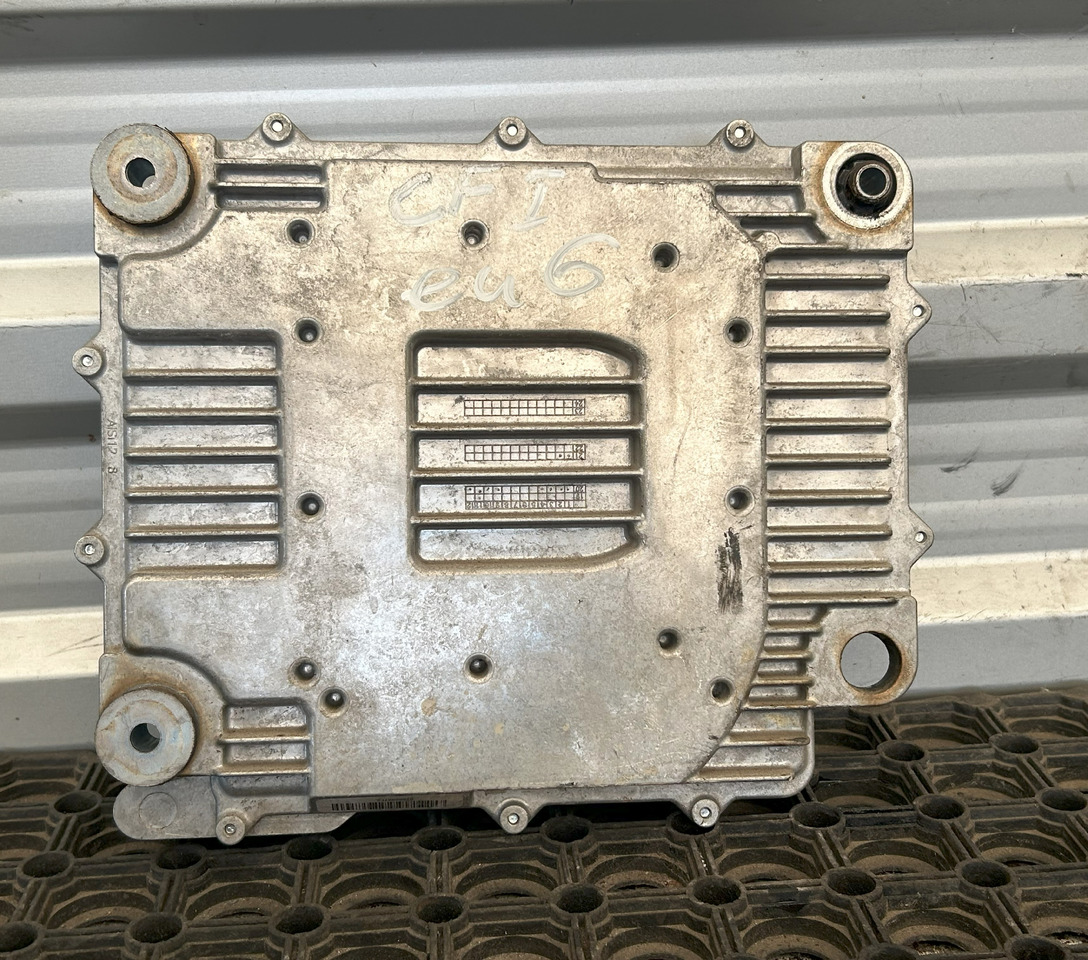 DAF ENGINE CONTROLLER DAF CF EURO 6 - Bloc de gestion: photos 3 DAF ENGINE CONTROLLER DAF CF EURO 6 - Bloc de gestion: photos 3