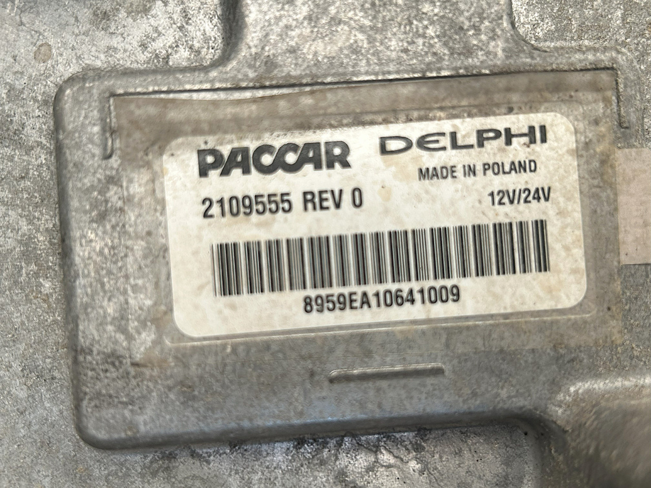 DAF ENGINE CONTROLLER DAF CF EURO 6 - Bloc de gestion: photos 2 DAF ENGINE CONTROLLER DAF CF EURO 6 - Bloc de gestion: photos 2
