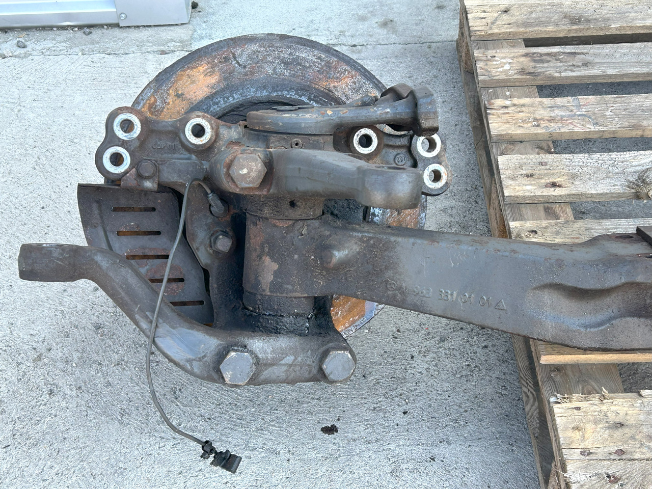 MERCEDES AROCS MP4 AXLE + HUBS HAD HYDRAULIC DRIVE FRONT - Suspension: photos 2 MERCEDES AROCS MP4 AXLE + HUBS HAD HYDRAULIC DRIVE FRONT - Suspension: photos 2