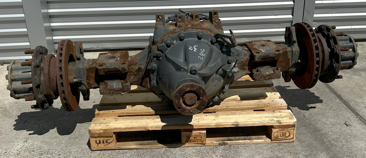 MERCEDES-BENZ REAR AXLE + HUBS ACTROS MP4 R440-13 2,846 - Essieu arrière pour Camion: photos 1 MERCEDES-BENZ REAR AXLE + HUBS ACTROS MP4 R440-13 2,846 - Essieu arrière pour Camion: photos 1