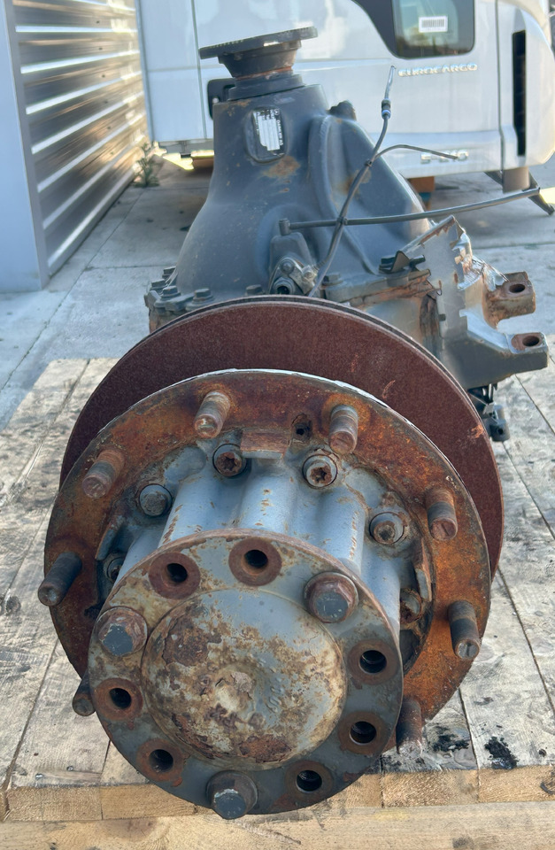 REAR AXLE + HUBS ACTROS MP4 R440-13 2,277 - Essieu arrière pour Camion: photos 3 REAR AXLE + HUBS ACTROS MP4 R440-13 2,277 - Essieu arrière pour Camion: photos 3