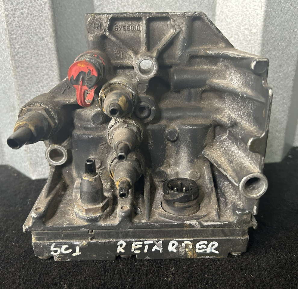 SCANIA Retarder Solenoid Valve - Valve de frein: photos 1 SCANIA Retarder Solenoid Valve - Valve de frein: photos 1