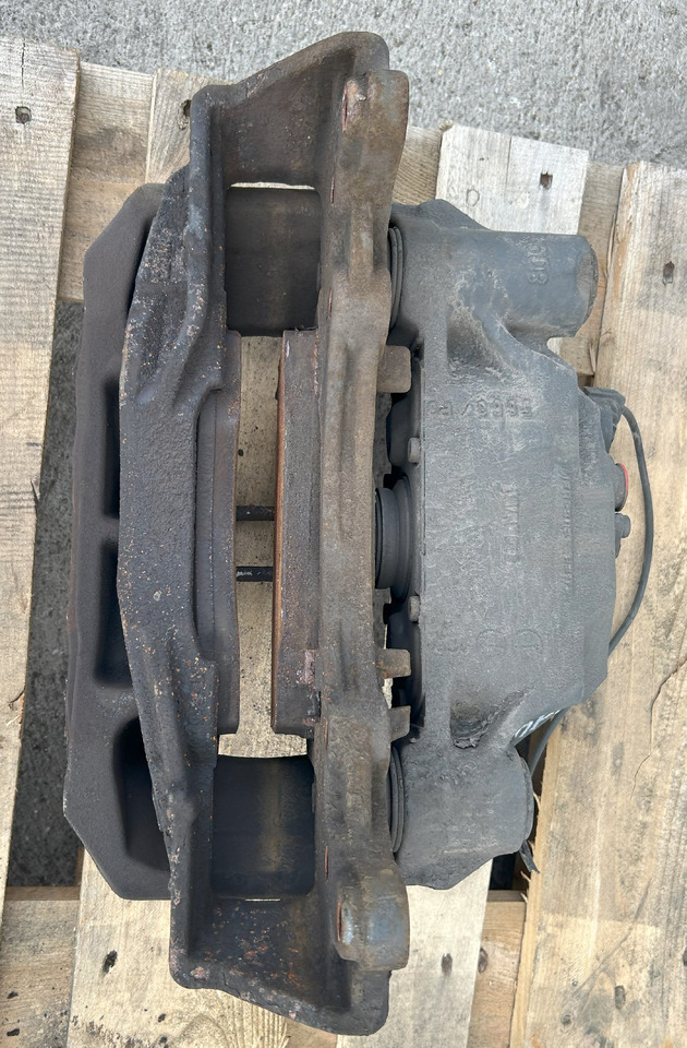 WABCO BRAKE CALIPER REAR RIGHT MERCEDES ACTROS MP4 - Étrier de frein: photos 5 WABCO BRAKE CALIPER REAR RIGHT MERCEDES ACTROS MP4 - Étrier de frein: photos 5