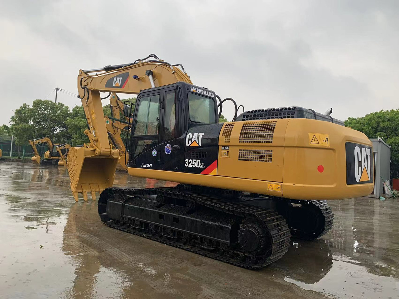 Caterpillar Construction Machine 25 ton Excavator CAT 325D, 325CL, 325BL - Pelle sur chenille: photos 1 Caterpillar Construction Machine 25 ton Excavator CAT 325D, 325CL, 325BL - Pelle sur chenille: photos 1