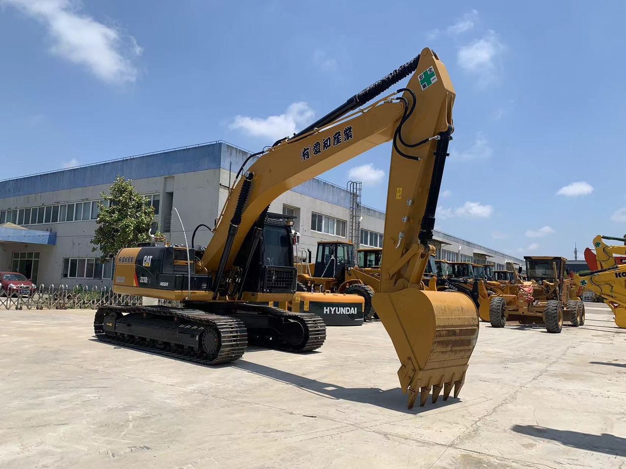 Caterpillar Excavator 320, 323 with Mechanical Engine Mitsubishi S6K - Pelle sur chenille: photos 3 Caterpillar Excavator 320, 323 with Mechanical Engine Mitsubishi S6K - Pelle sur chenille: photos 3