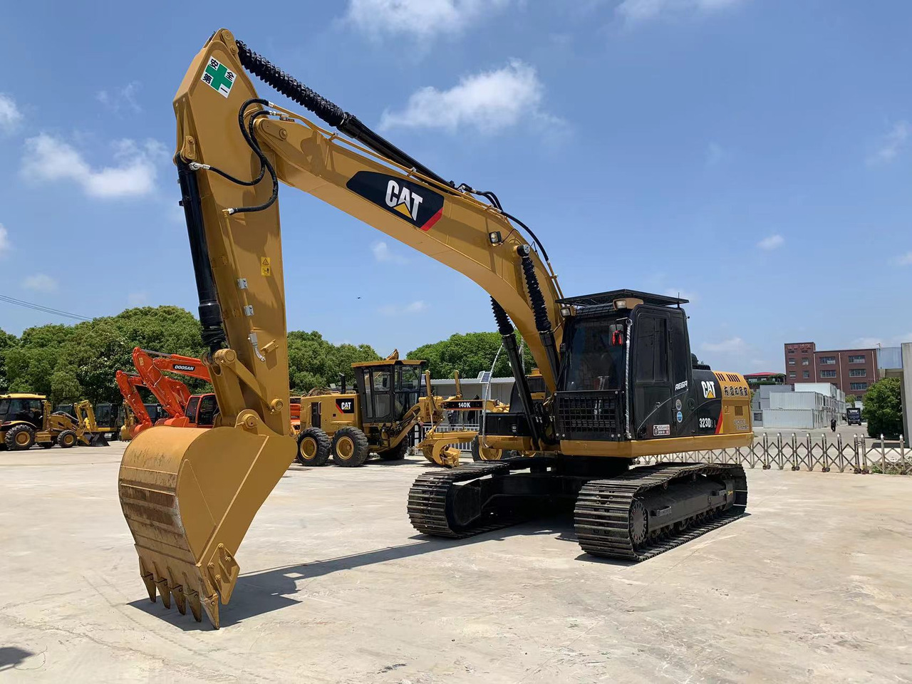 Caterpillar Tracked Excavator CAT 323D, 323D2 for Bolivia - Pelle sur chenille: photos 3 Caterpillar Tracked Excavator CAT 323D, 323D2 for Bolivia - Pelle sur chenille: photos 3