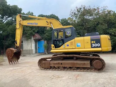 Good Price 30 Ton Heavy Excavator Komats PC300LC-7 with Hydraulic Breaker - Pelle sur chenille: photos 1 Good Price 30 Ton Heavy Excavator Komats PC300LC-7 with Hydraulic Breaker - Pelle sur chenille: photos 1