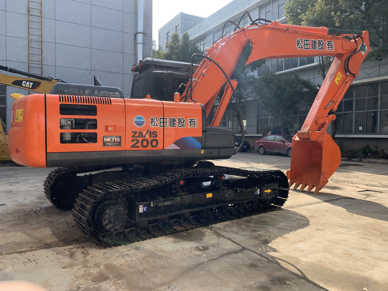 Hitachi Excavator Zaxis 200, 210, 240 Made in Japan - Pelle sur chenille: photos 4 Hitachi Excavator Zaxis 200, 210, 240 Made in Japan - Pelle sur chenille: photos 4