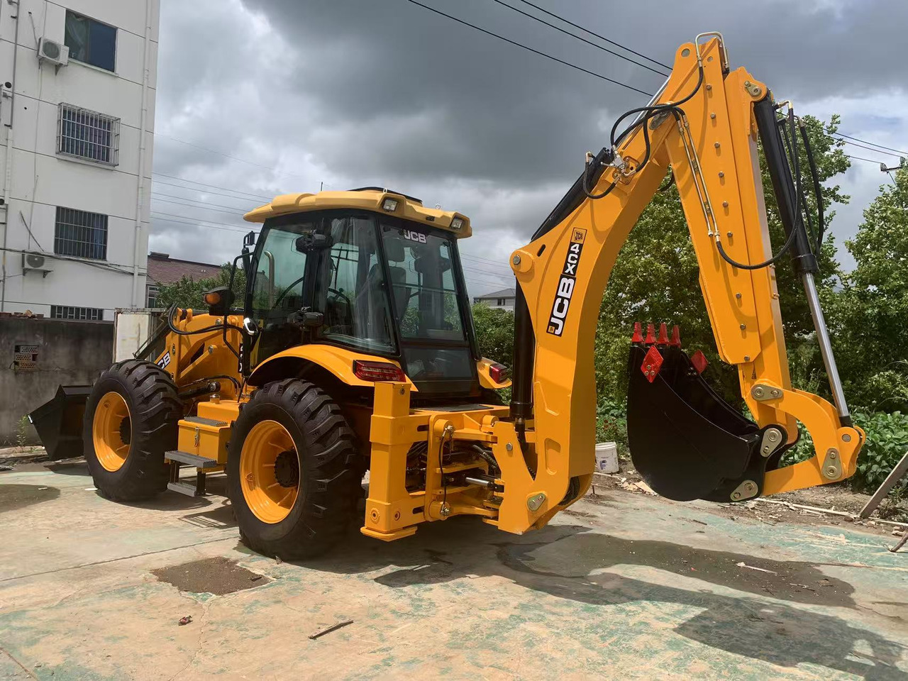 JCB 4X4 Backhoe Loader 4CX, 3CX - Tractopelle: photos 1 JCB 4X4 Backhoe Loader 4CX, 3CX - Tractopelle: photos 1
