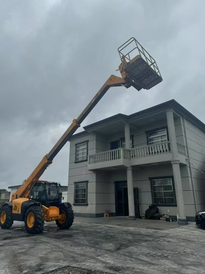 JCB 535-95 Secondhand Telehandler 3 section Telescopic Boom - Chariot télescopique: photos 1 JCB 535-95 Secondhand Telehandler 3 section Telescopic Boom - Chariot télescopique: photos 1