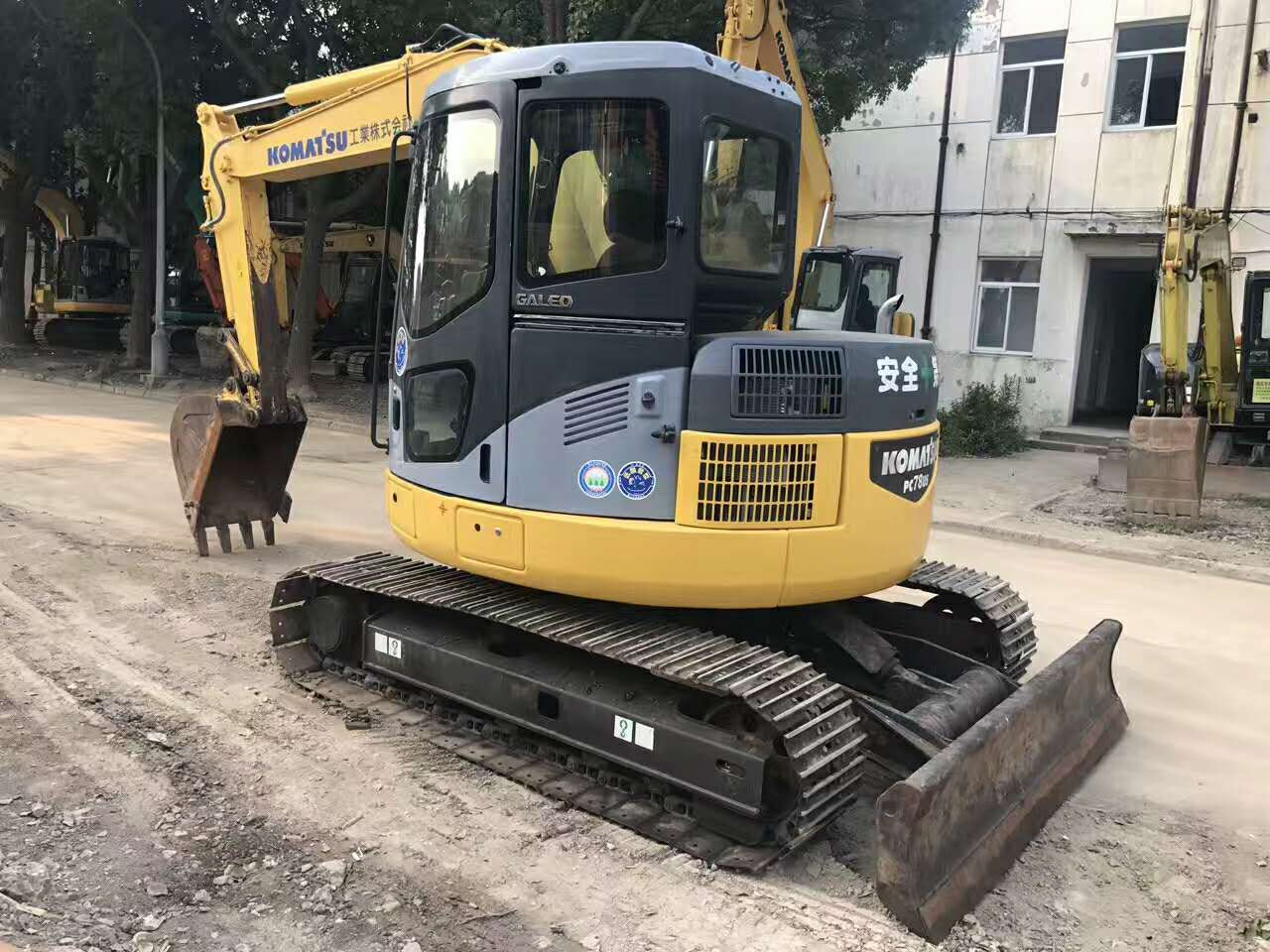 Komatsu Small Excavator PC78US Zero-tail Excavator Made in Japan - Pelle sur chenille: photos 1 Komatsu Small Excavator PC78US Zero-tail Excavator Made in Japan - Pelle sur chenille: photos 1
