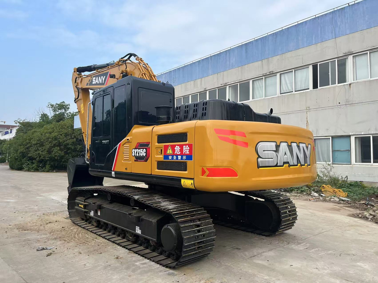 Sany SY215C Used Excavator Mitsubishi Engine - Pelle sur chenille: photos 3 Sany SY215C Used Excavator Mitsubishi Engine - Pelle sur chenille: photos 3
