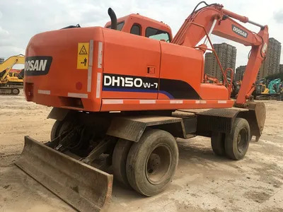 Used Wheel Type Doosan 15t Excavator Dh150W-7 Dh220W Wheel Excavator - Pelle sur chenille: photos 1 Used Wheel Type Doosan 15t Excavator Dh150W-7 Dh220W Wheel Excavator - Pelle sur chenille: photos 1