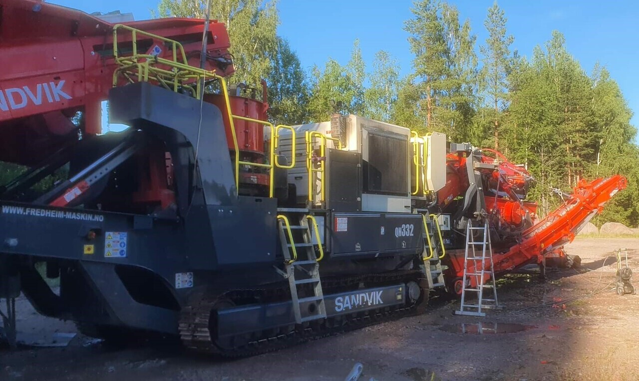SANDVIK QH332 - Concasseur à cône: photos 1 SANDVIK QH332 - Concasseur à cône: photos 1