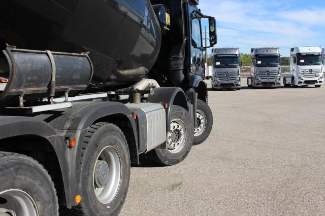 Mercedes-Benz Arocs 3745B 36,0 TO EXPORT - Camion malaxeur: photos 5 Mercedes-Benz Arocs 3745B 36,0 TO EXPORT - Camion malaxeur: photos 5