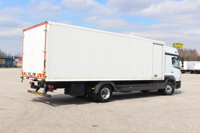 Mercedes-Benz Atego 1224L - Camion fourgon: photos 3 Mercedes-Benz Atego 1224L - Camion fourgon: photos 3