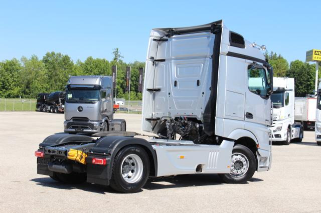 Mercedes-Benz Actros 1853LS ÖLRETARDER - Tracteur routier: photos 3 Mercedes-Benz Actros 1853LS ÖLRETARDER - Tracteur routier: photos 3