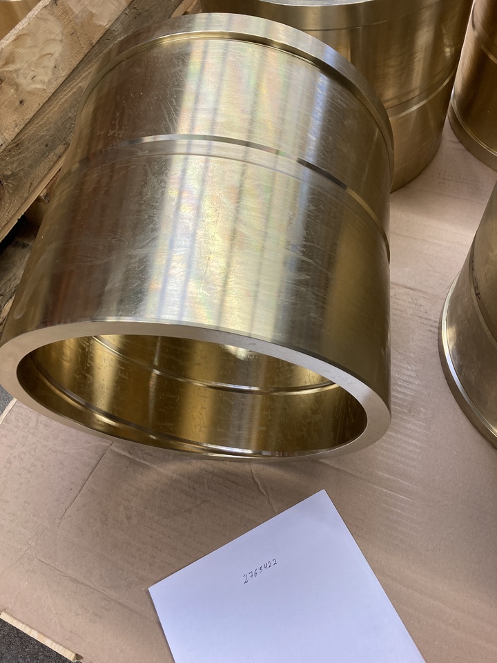 O&K Terex RH120E 6030 Bushings 2415672 1468417 475-3519 2766870 1468418 471-1968 2766962 1468419 471-1969 2765422 1468729 473-2041 - Pièces de rechange pour Camion: photos 2 O&K Terex RH120E 6030 Bushings 2415672 1468417 475-3519 2766870 1468418 471-1968 2766962 1468419 471-1969 2765422 1468729 473-2041 - Pièces de rechange pour Camion: photos 2
