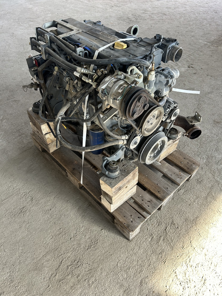 Deutz TCD 2013 L04 2V - Moteur pour Pelle: photos 1 Deutz TCD 2013 L04 2V - Moteur pour Pelle: photos 1