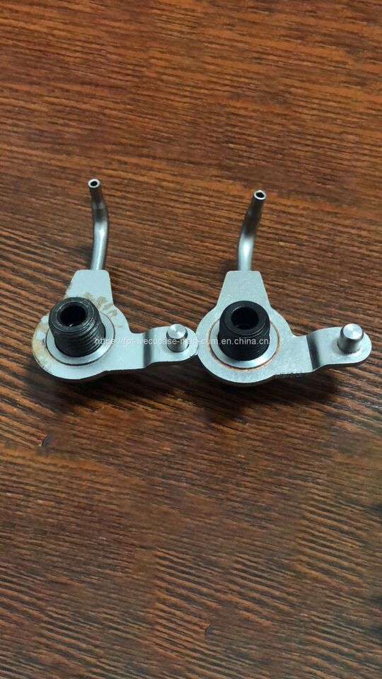 FPT IVECO CASE Cursor9Bus F2CFE612D*J231/F2CFE612A*J098 5802748674 OIL NOZZLE 504127000/504236099 - Moteur et pièces pour Bus: photos 3 FPT IVECO CASE Cursor9Bus F2CFE612D*J231/F2CFE612A*J098 5802748674 OIL NOZZLE 504127000/504236099 - Moteur et pièces pour Bus: photos 3