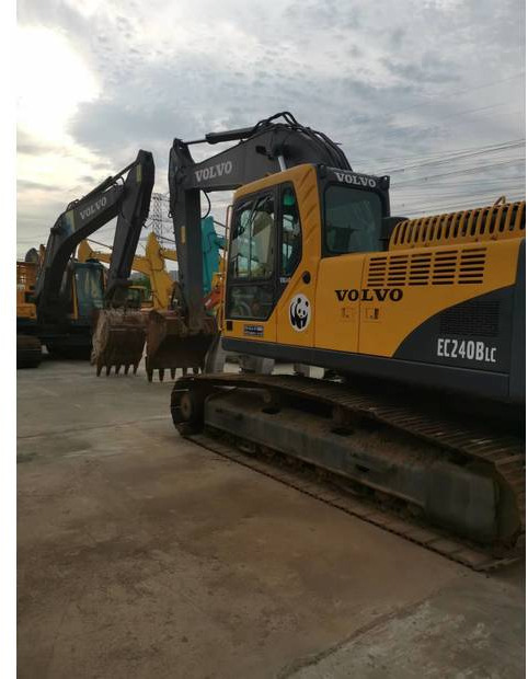 Pelle sur chenille 2016 Volvo EC240BLC: photos 10
