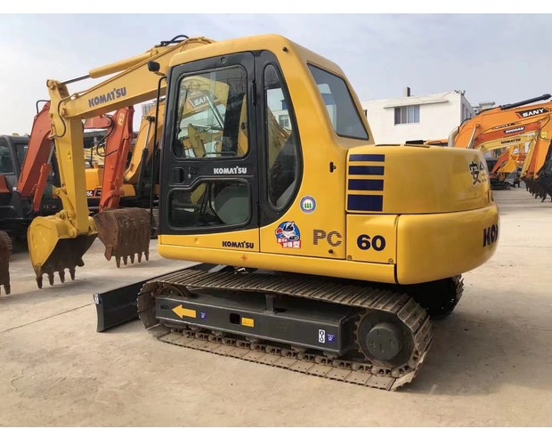 2020 Komatsu PC60 - Mini pelle: photos 4 2020 Komatsu PC60 - Mini pelle: photos 4