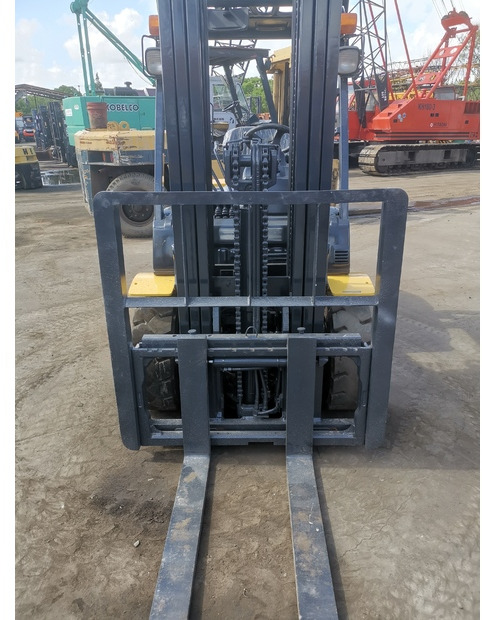 2021 Komatsu FD30-17 - Chariot élévateur: photos 5 2021 Komatsu FD30-17 - Chariot élévateur: photos 5