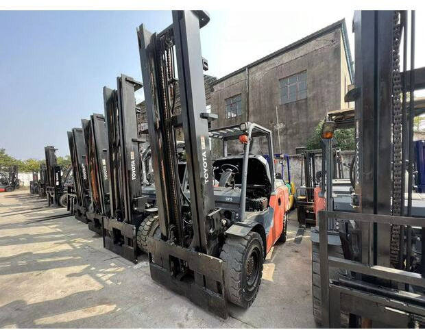 2021 Toyota 8FD50 - Chariot élévateur: photos 5 2021 Toyota 8FD50 - Chariot élévateur: photos 5