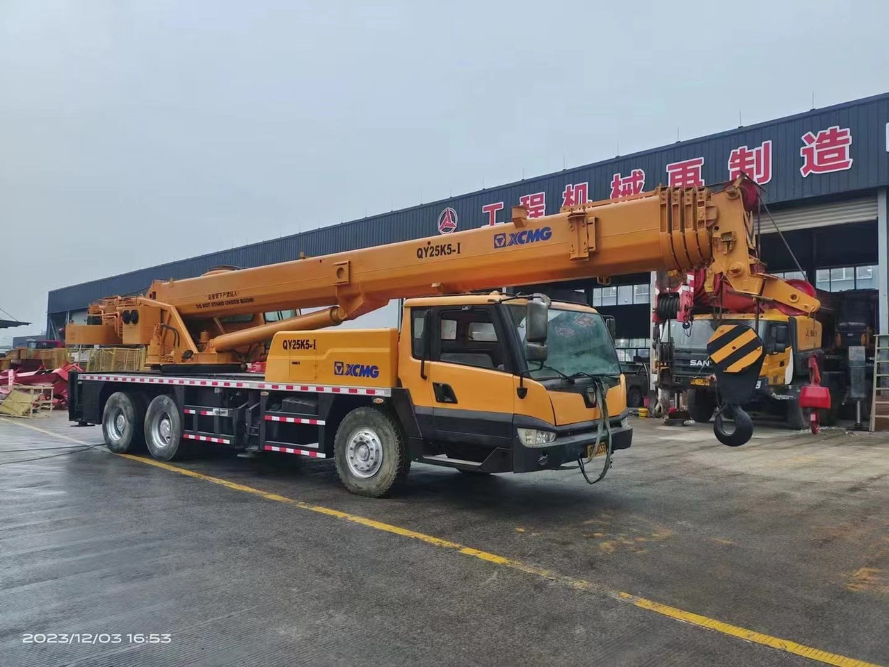 XCMG QY25K5-I - Grue mobile: photos 4 XCMG QY25K5-I - Grue mobile: photos 4