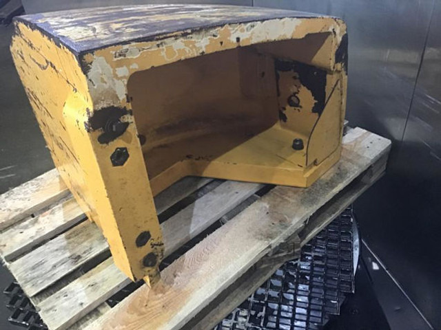 Contrepoids pour Machine agricole Liebherr Counterweight Right: photos 10