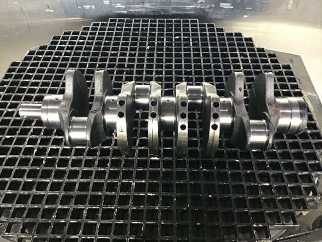 Liebherr Crankshaft D924 - Vilebrequin: photos 1 Liebherr Crankshaft D924 - Vilebrequin: photos 1