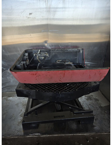 Liebherr Engine Hood - Moteur: photos 2 Liebherr Engine Hood - Moteur: photos 2