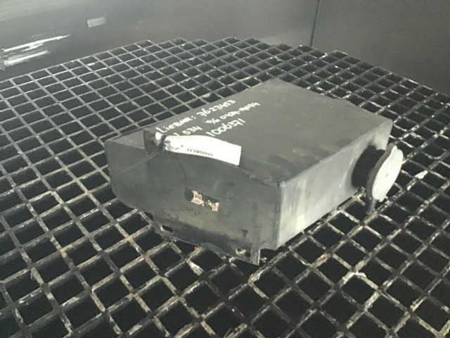 Liebherr Equalizing Reservoir - Vase d'expansion: photos 3 Liebherr Equalizing Reservoir - Vase d'expansion: photos 3