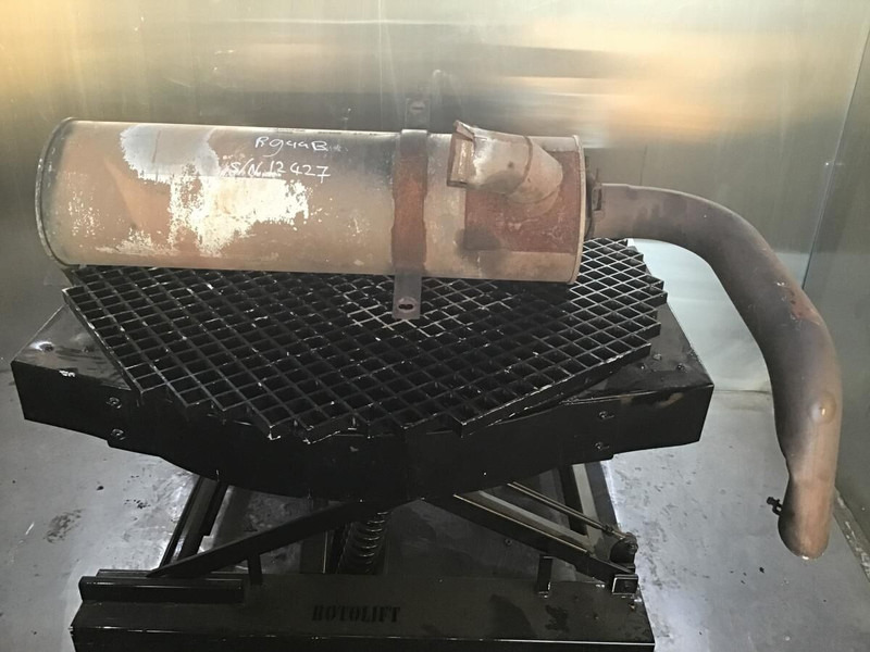Liebherr Exhaust Silencer - Silencieux: photos 1 Liebherr Exhaust Silencer - Silencieux: photos 1