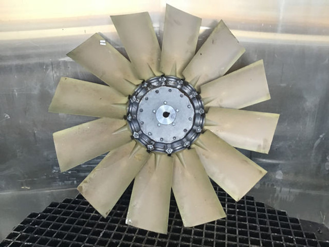 Liebherr Fan Blade - Ventilateur: photos 2 Liebherr Fan Blade - Ventilateur: photos 2